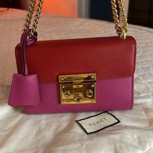 Gucci shoulder hang-bag . Pink & Red